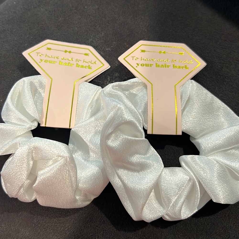 Wedding scrunchies
